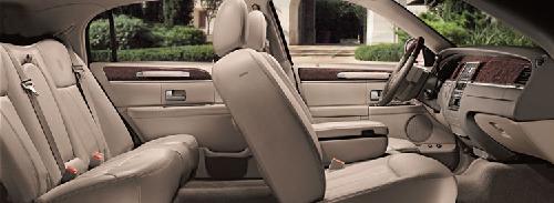 LINCOLN TOWN CAR INTERIOR